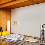 Am Halbmond 4 *