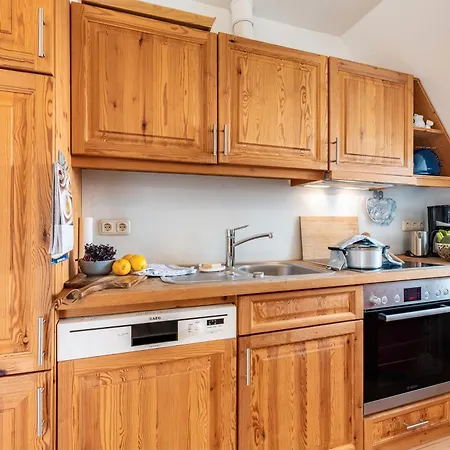 Апартаменты Am Halbmond 4 Hellschen-Heringsand-Unterschaar